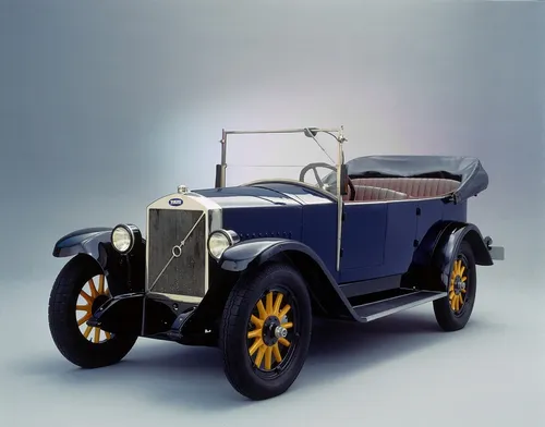 Dalla prima Volvo prodotta nel 1927 alla XC60 di oggi