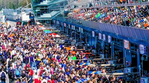 Folla di pubblico al prologo WEC a Monza