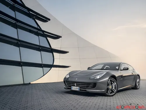 Ferrari GTC4Lusso - MEF Motor Valley