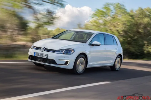 Volkswagen e-Golf, la Golf elettrica