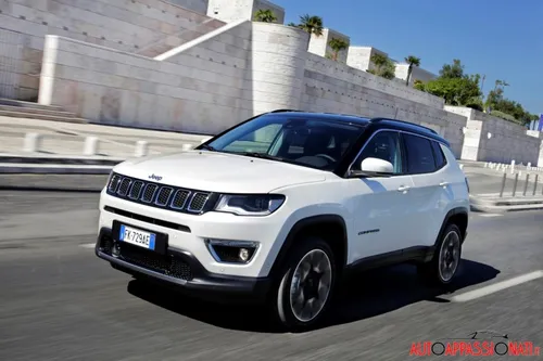JEEP compass