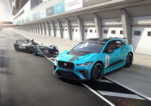  Jaguar I-Pace eTrophy