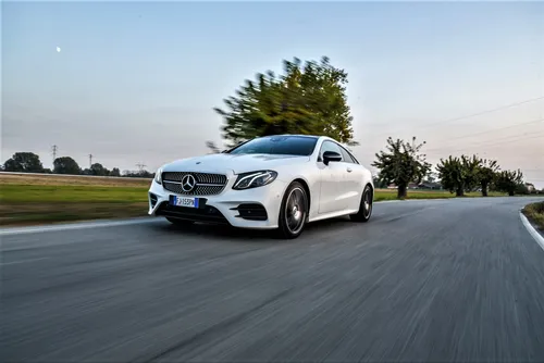 Mercedes Classe E Coupé prova