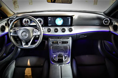 Mercedes Classe E Coupé interni