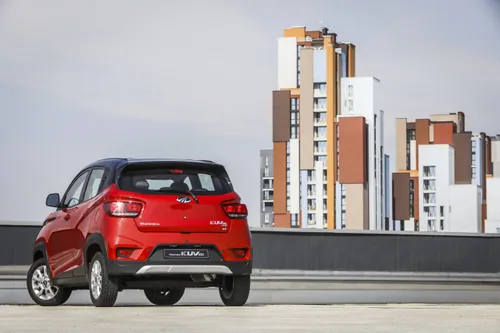 Mahindra KUV100