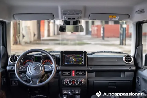 Suzuki Jimny interni