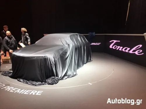 alfa romeo tonale first photos 1