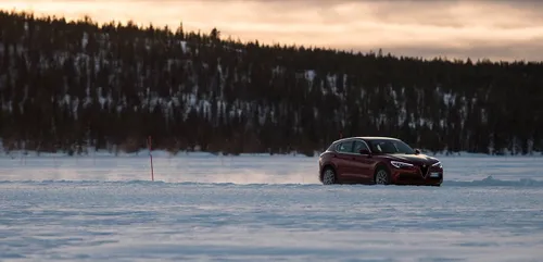 Alfa Romeo Trazione Integrale Q4