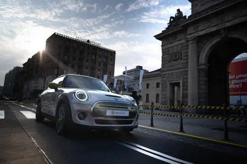 Mini Cooper SE Milano