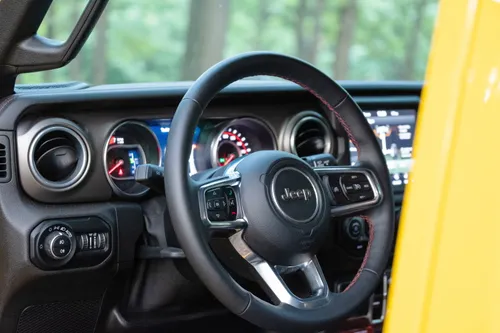 Jeep Wrangler Rubicon interni