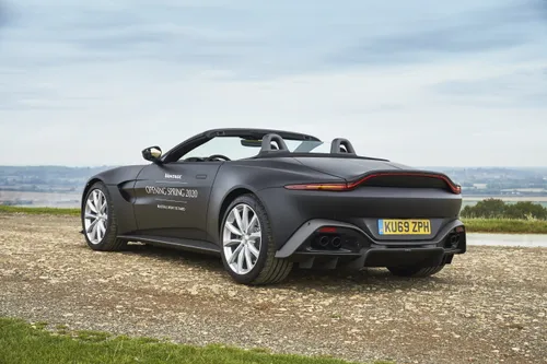 Aston Martin Vantage Roadster Prototype_03
