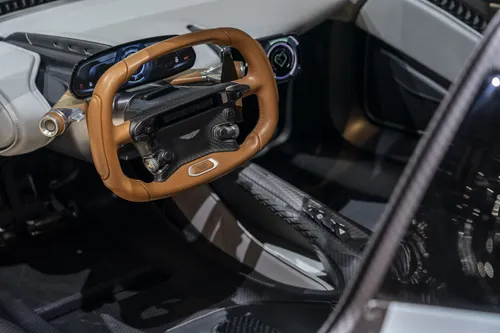 Aston Martin Valhalla