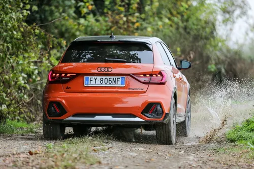 Audi A1 posteriore fari esterni design allstreet