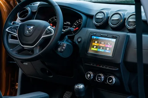dacia duster 1.0 tce 100 interni