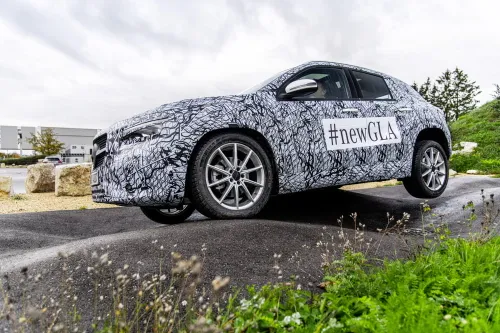 Mercedes GLA 2020 teaser