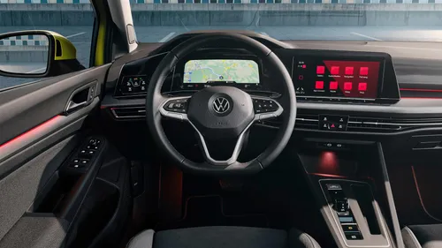 Volkswagen Golf 8 interni
