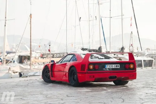 Ferrari F40 prova