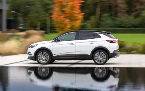 Opel Grandland X Hybrid