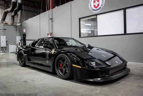 Ferrari F40 Gas Monkey Garage