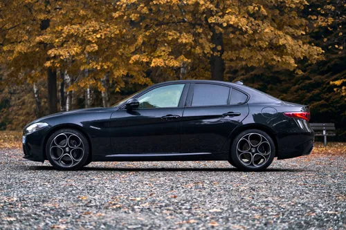 alfaromeo giulia veloce q203