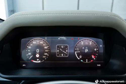 defender 110 launch edition26