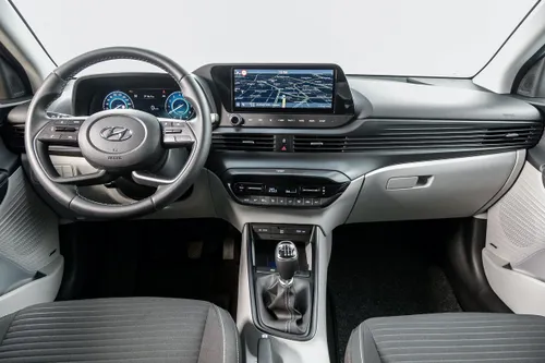 hyundai i20 2021 abitacolo 2