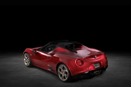 alfa romeo 4c spider 33 stradale tributo 01