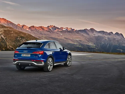 audi q5 sportback posteriore