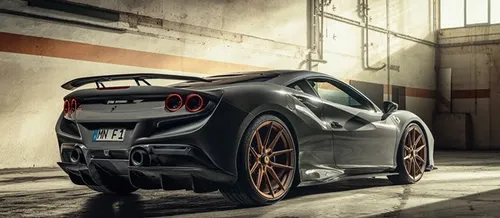 Ferrari F8 Tributo Novitec posteriore