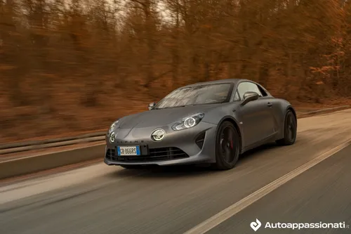 Alpine A110S 2021 prova su strada