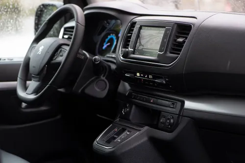 interni citroen e jumpy 2021