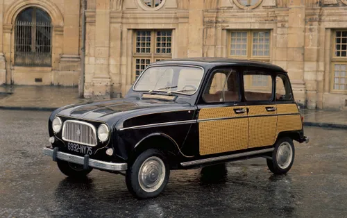 Renault 4 le parisienne