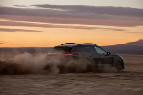 Porsche Taycan Cross Turismo