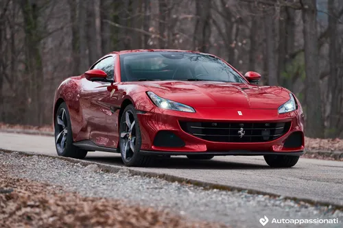ferrari portofino m tre quartata