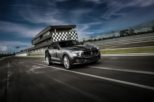 maserati levante trofeo