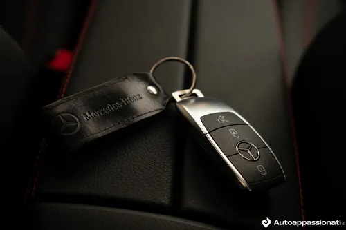 mercedes gla 250 e prezzi