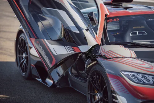 mercedes amgsinergie6 1