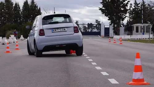 Fiat 500e: il Test dell’Alce non la spaventa [VIDEO]