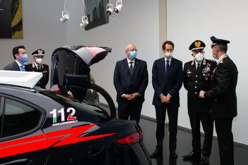 alfa romeo giulia carabinieri