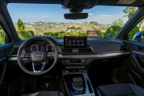 interni audi q5 sportback 2021