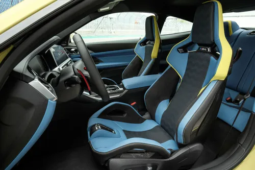 BMW M4 interni