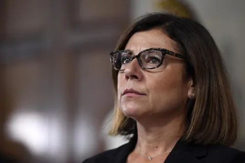 paola de micheli 1024x682 1