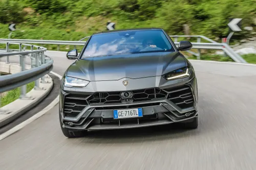 Lamborghini Urus 2021