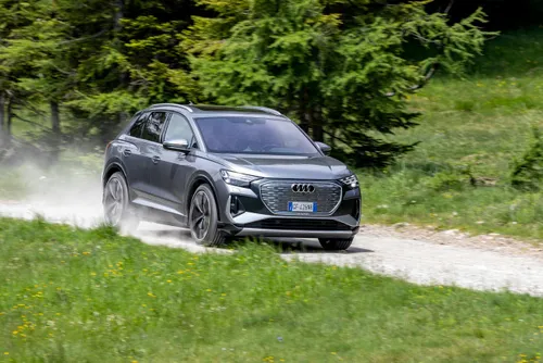 audi q4 e-tron offroad