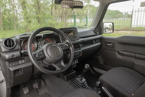 Suzuki Jimny PRO 2021 interni