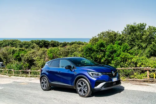 Renault Captur Hybrid E-Tech 145_08