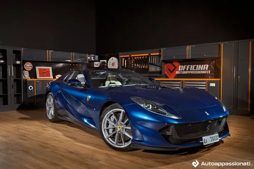 Ferrari 812 GTS test drive