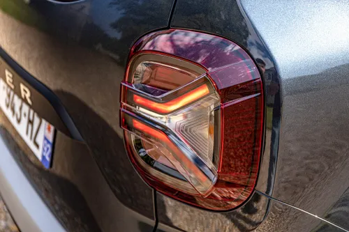 dacia duster gpl novità