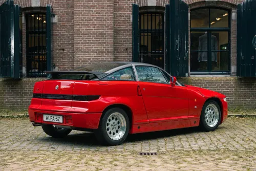 Alfa Romeo SZ in vendita posteriore