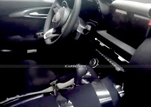 Alfa Romeo Tonale interni